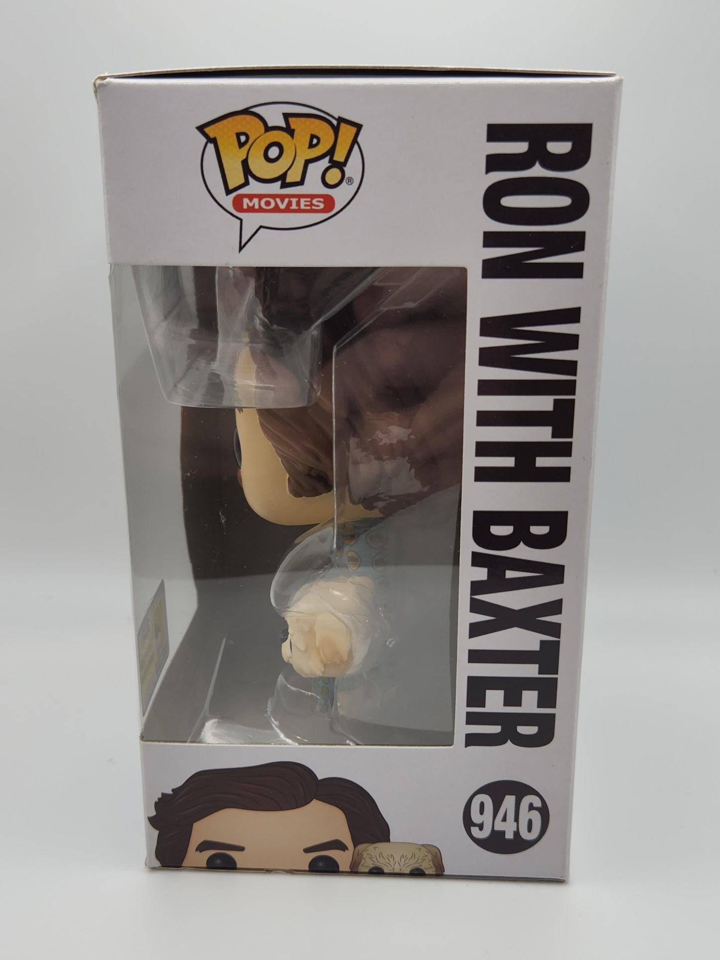 Ron con Baxter - #946 - 2020 SDCC Sticker - Condición 8/10