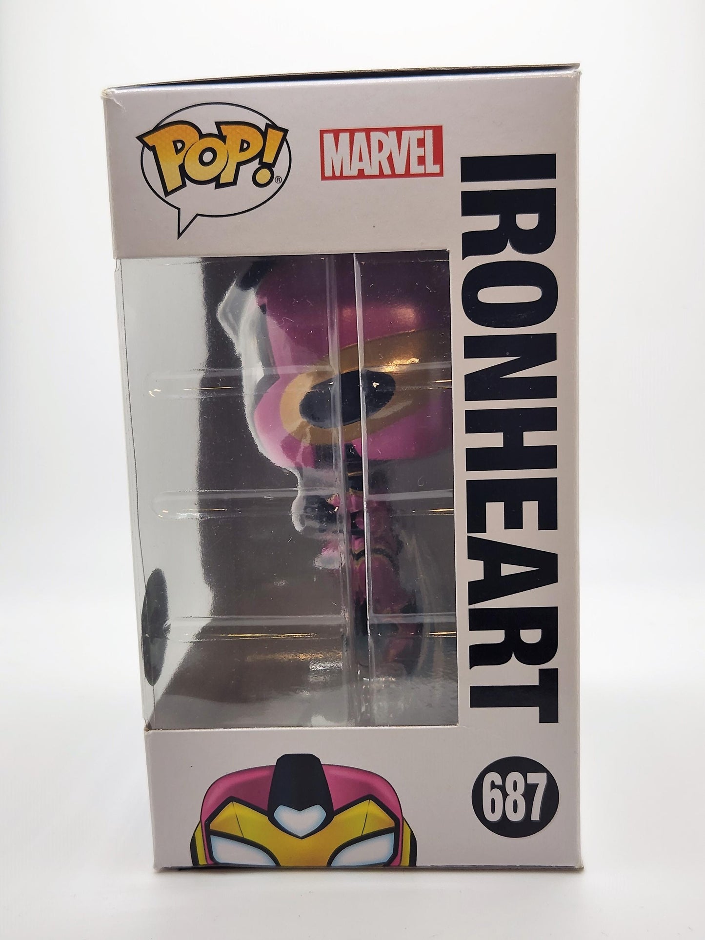 Ironheart - #687 - Etiqueta exclusiva de PIAB - Estado de la caja 7/10