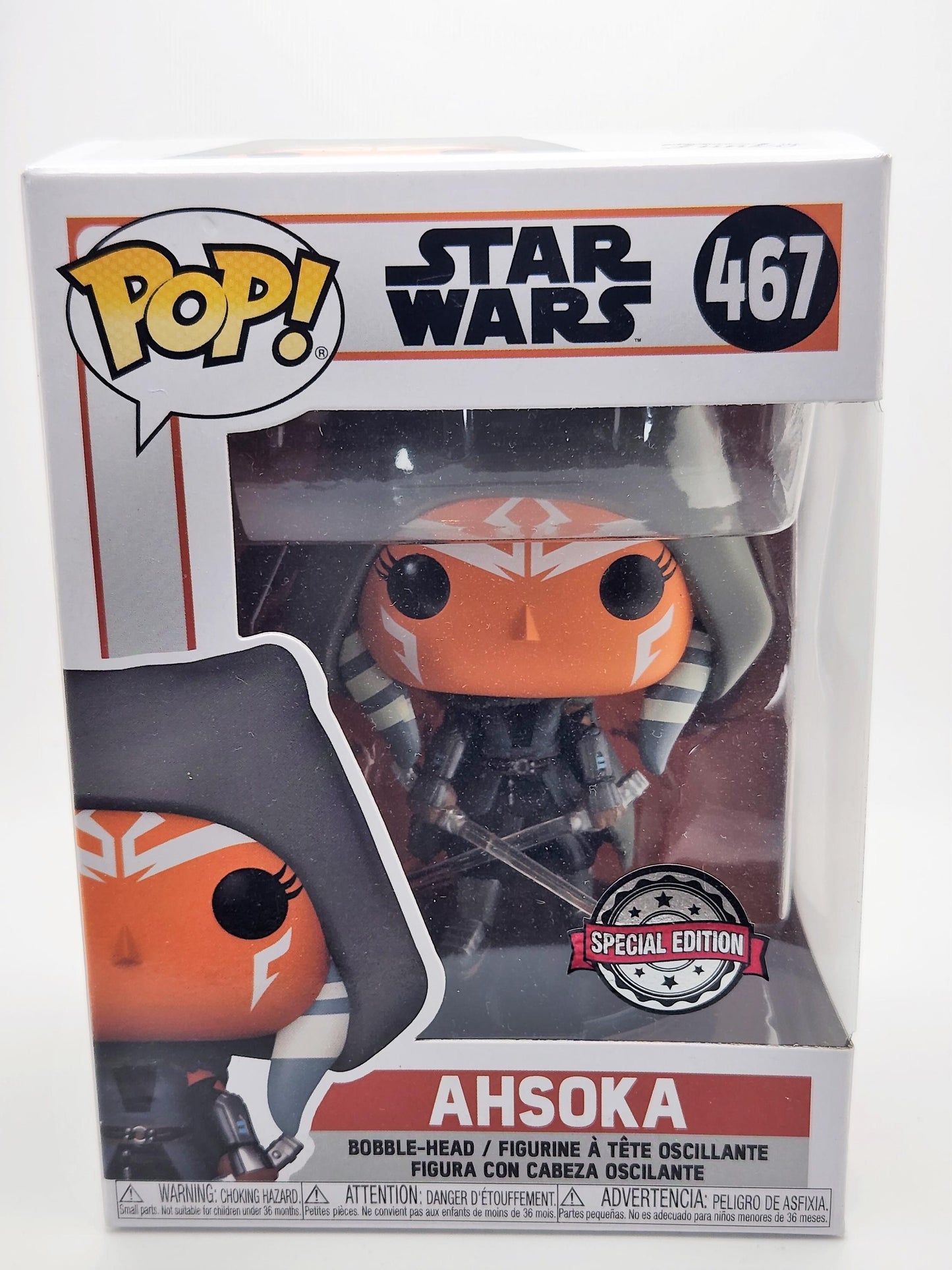 Ahsoka (encapuchado con sables dobles) - #467 - Condición 9/10