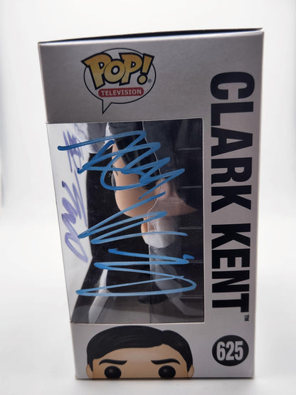 Clark Kent (Auto por Tom Welling) - #625 - Condición de caja 8/10