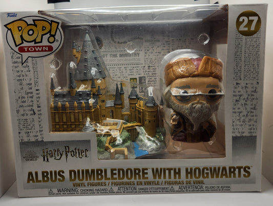 Albus Dumbledore with Hogwarts - #27 - Box Condition 8/10