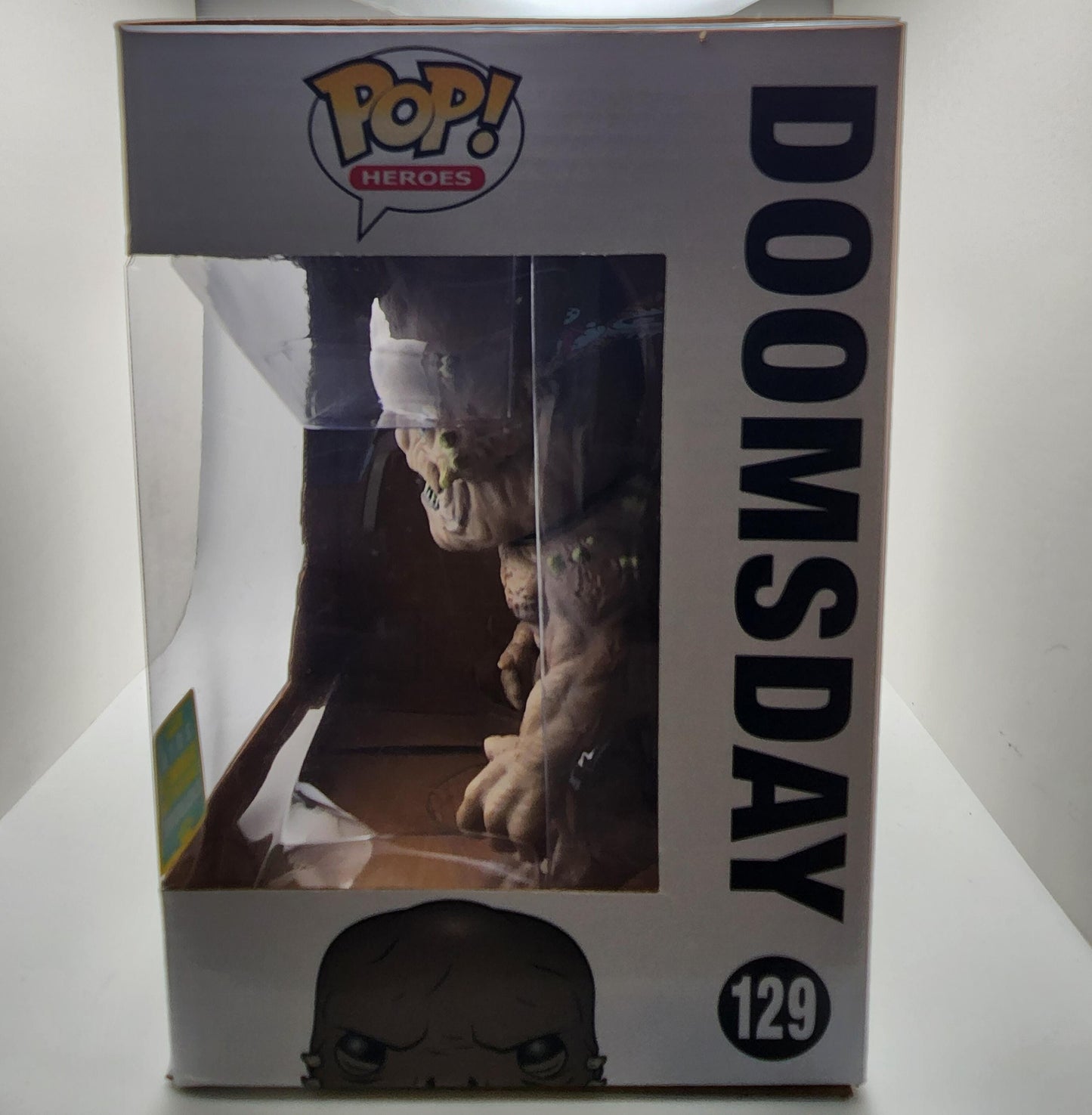 Doomsday (6 pulgadas) - #129 - Estado de la caja 8/10 -