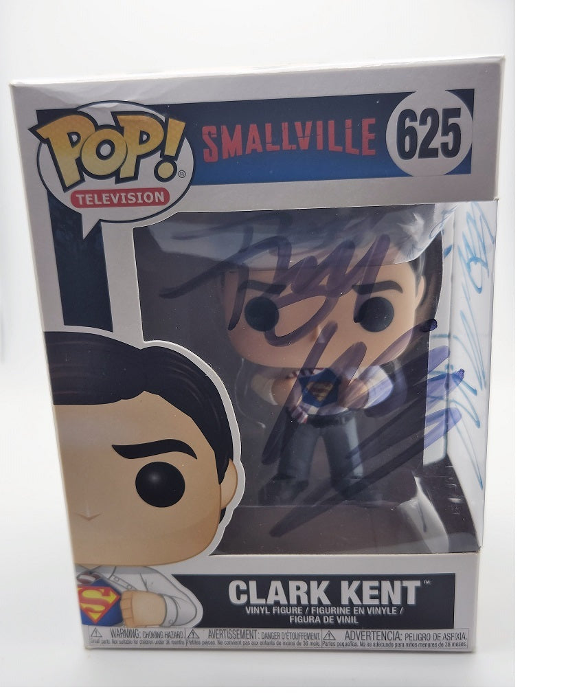 Clark Kent (Auto por Tom Welling) - #625 - Condición de caja 8/10