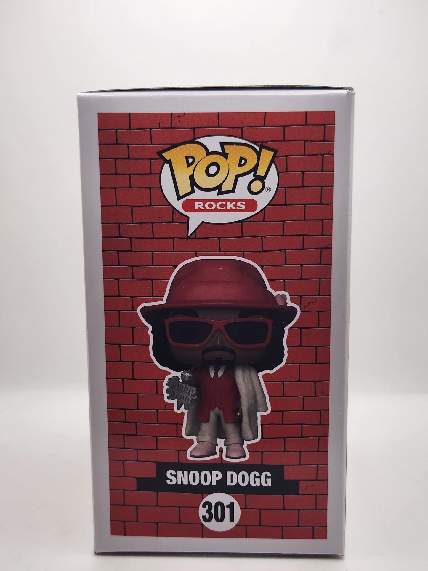 Snoop Dogg in Fur Coat - #301 - Box Condition 8/10