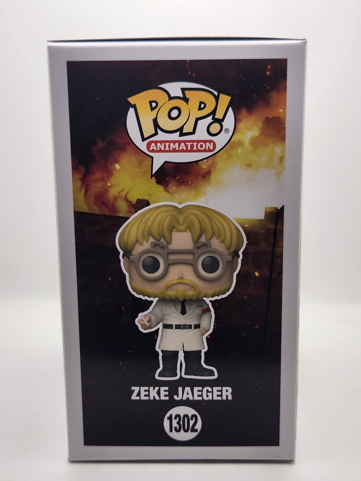 Zeke Jaeger - #1302 - Estado de la caja 9/10