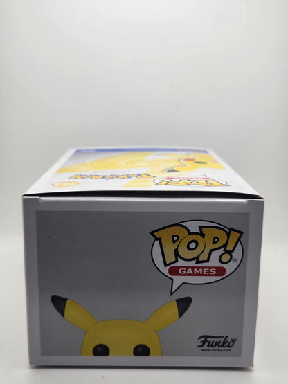 Pikachu (Flocked) - #353 - Adhesivo Gamestop - Estado de la caja 9/10