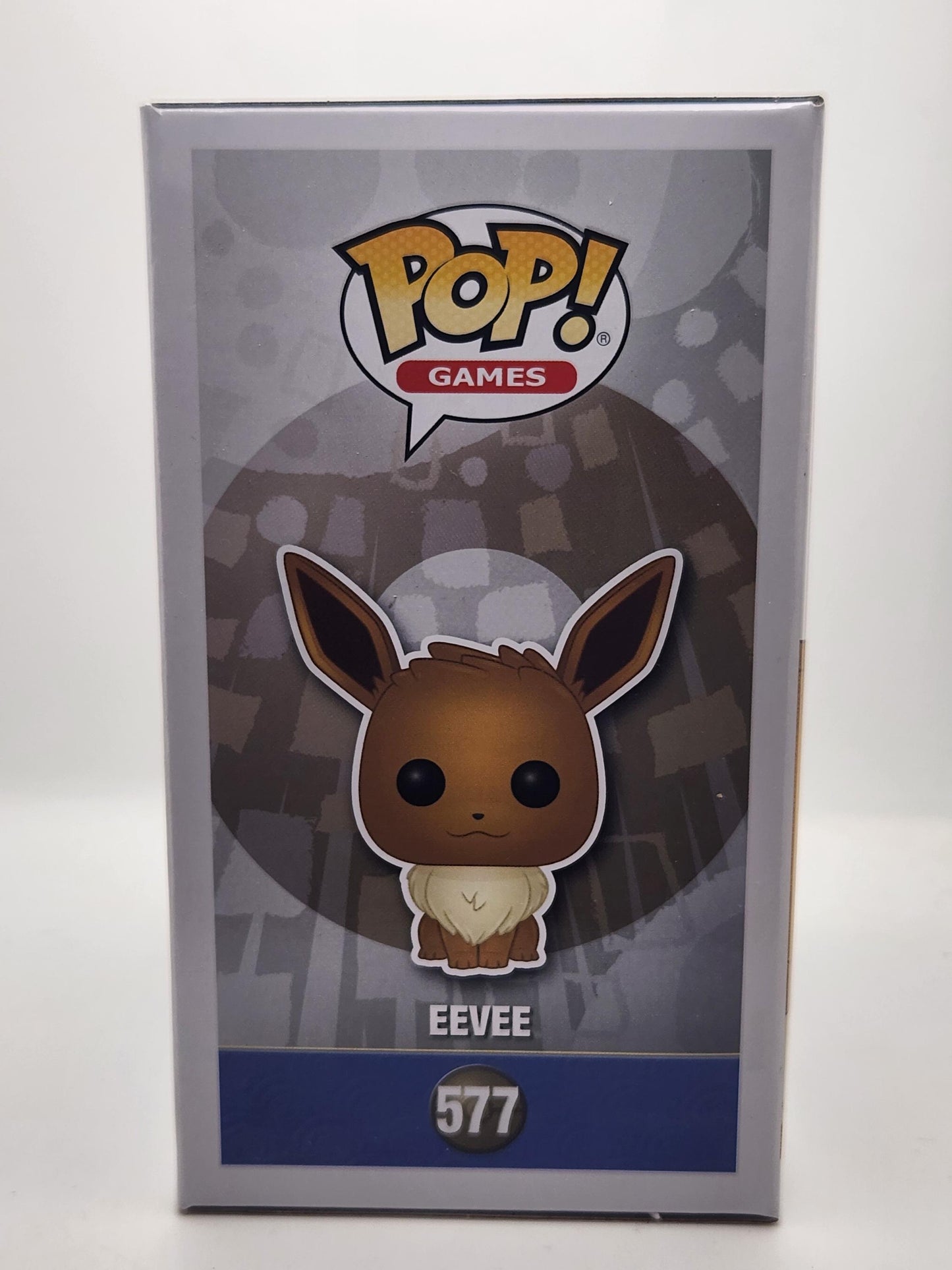 Eevee - #577 - Estado de la caja 9/10